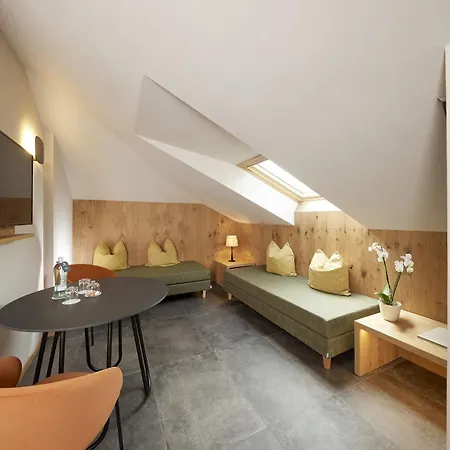 Hotel Rezia Bormio