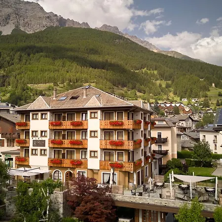 Hotel Rezia Bormio