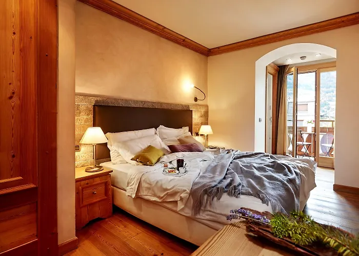 Rezia ホテル ボルミオ